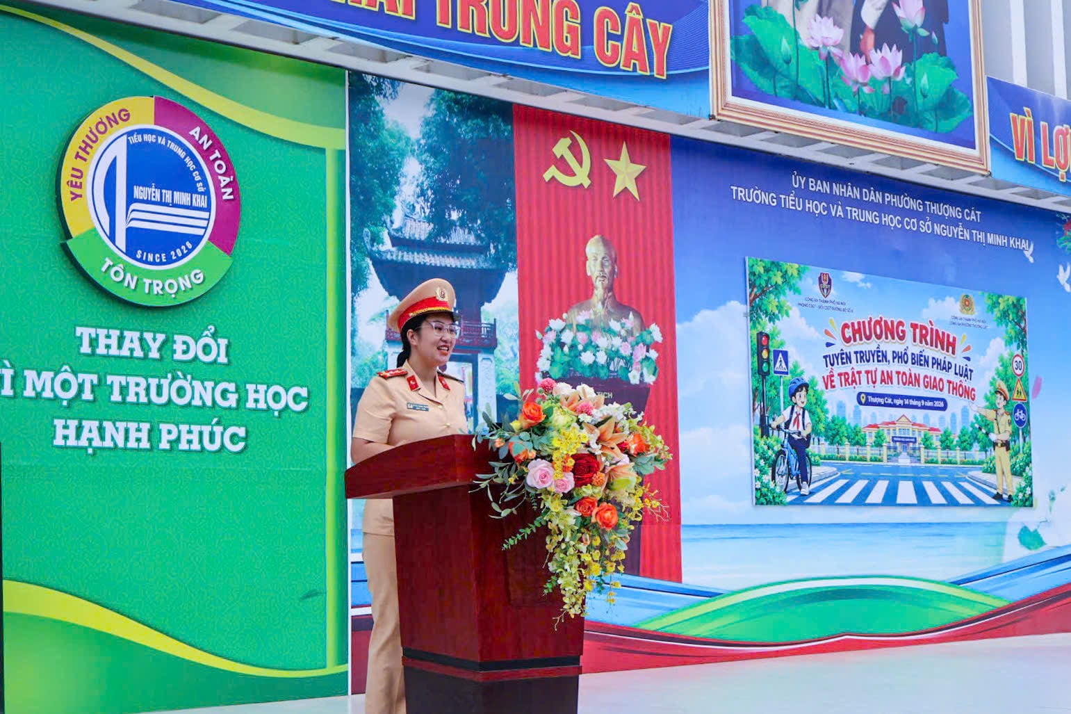 Học sinh Thủ đô nâng cao kỹ năng lái xe máy điện an toàn đầu năm học mới